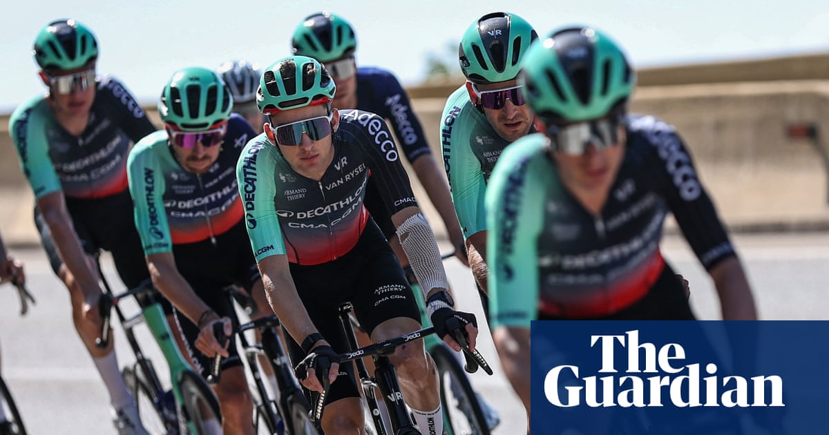 Boy who would be king: Seixas carries weight of a nation at Tour de France