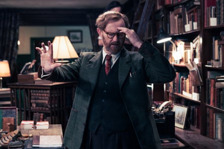 Mark Gatiss pondering a problem as Gabriel Book