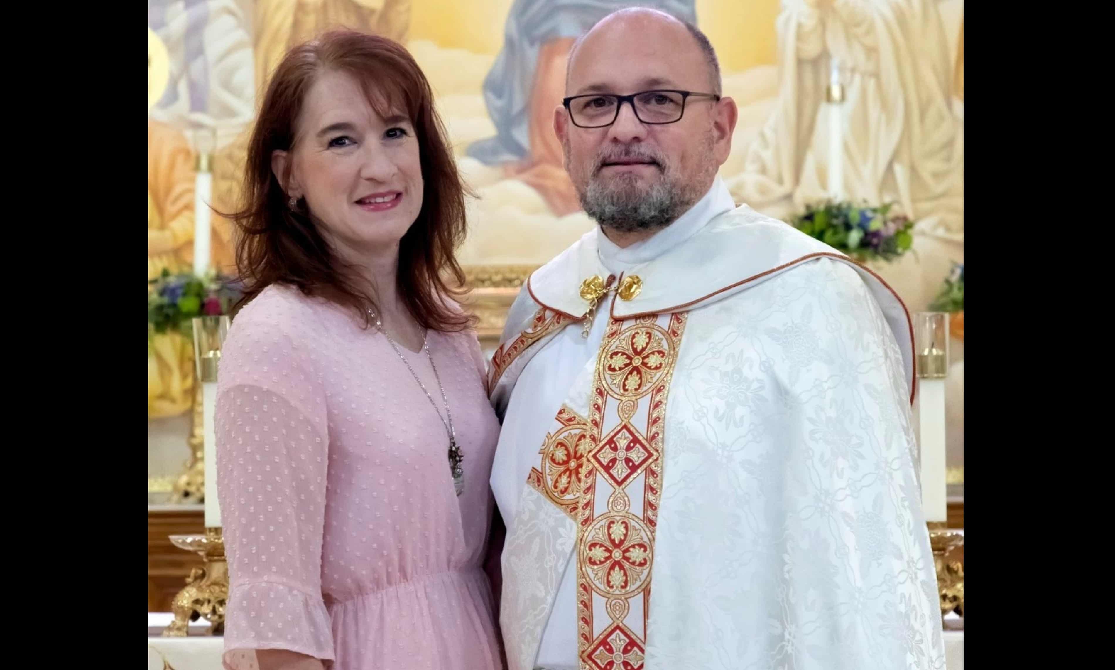 Ex-Louisiana deacon whose son was sexually abused by a priest is excommunicated from church (theguardian.com)