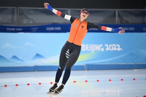 Irene Schouten celebrates after taking gold with a games record.