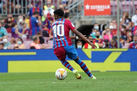 Ansu Fati was one of eight Barcelona graduates to play against Levante.