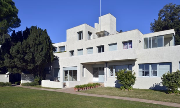 Exterior view of Villa Noailles, a contemporary art centre in Hyères, which is home to temporary exhibitions as well as workshops and festivals.