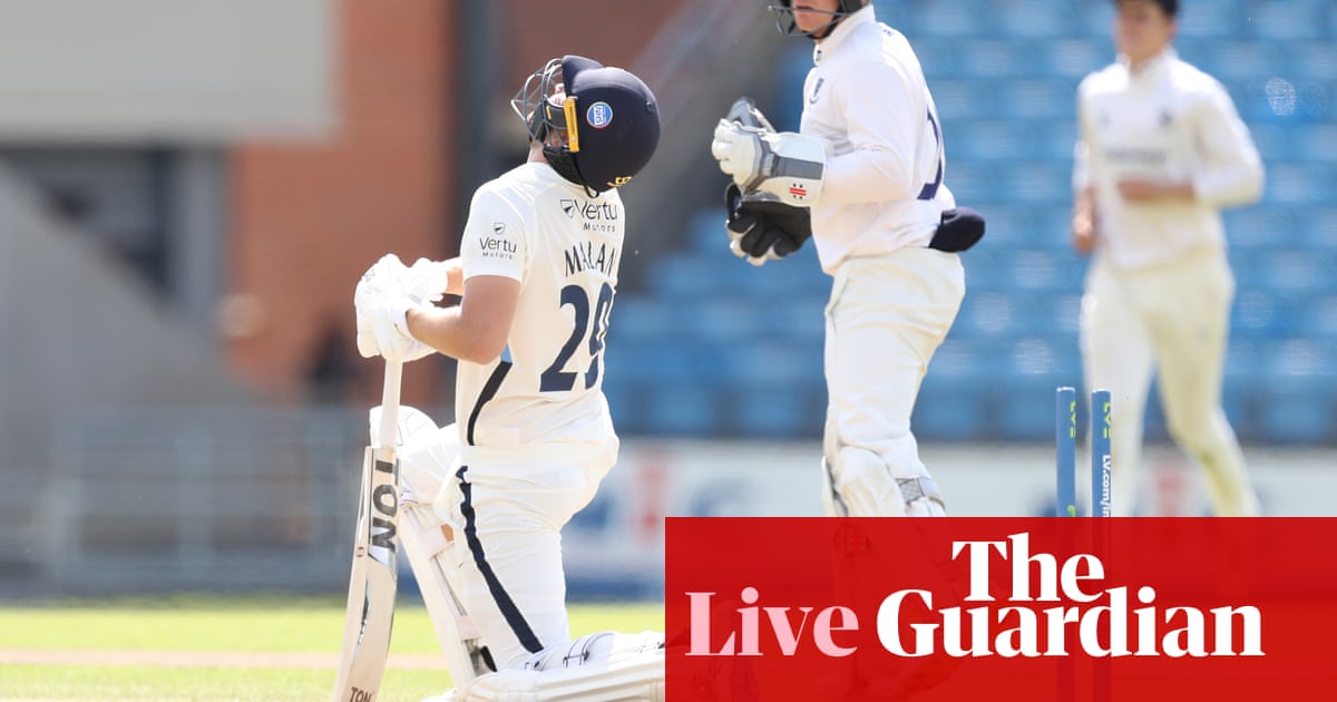 Yorkshire v Sussex, Glamorgan beat Lancs and more: county cricket – as it happened