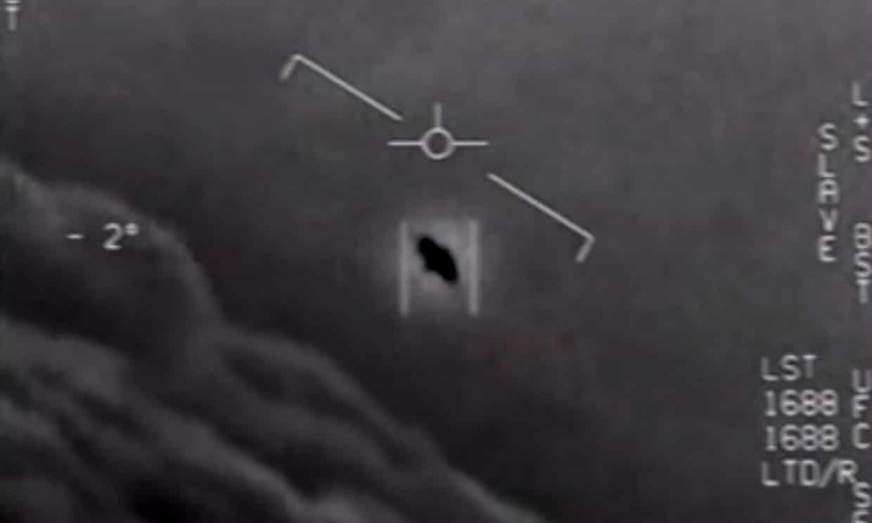US Navy photo of UFO