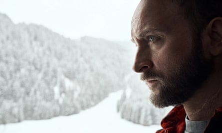 Borys Szyc in Detective Forst.
