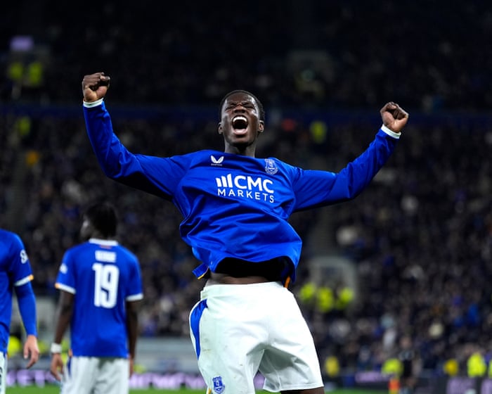 Everton v Newcastle: Carabao Cup fourth round – live