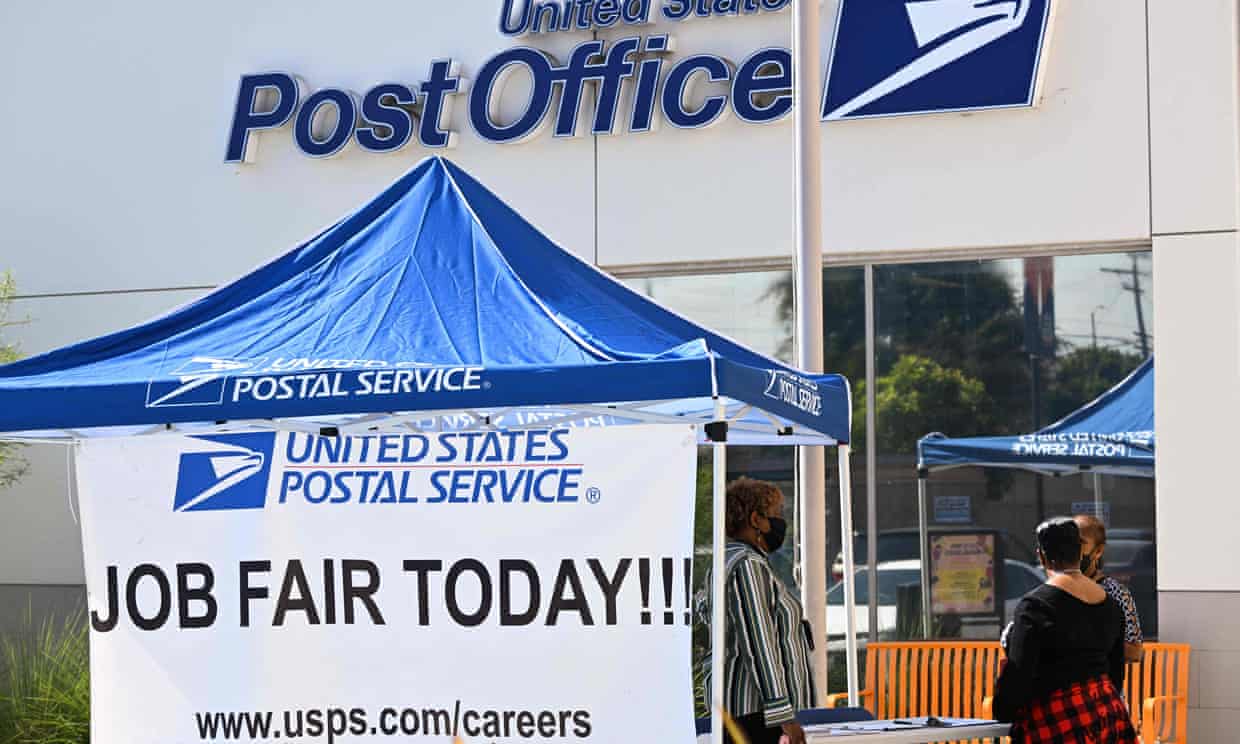 US adds 263,000 jobs in November as unemployment rate stays at 3.7% (theguardian.com)