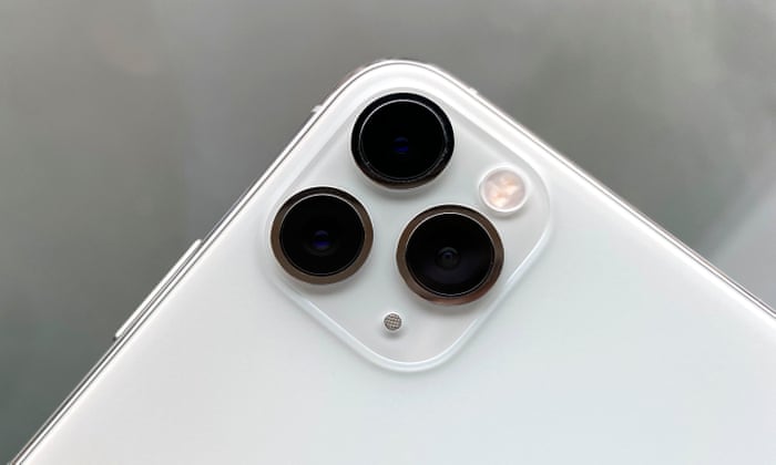 Iphone 11 Pro Max Review Salvaged By Epic Battery Life Iphone The Guardian Iphone 11 Pro Max Review Salvaged By Epic Battery Life Iphone The Guardian