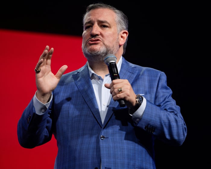 Ted Cruz urges Trump to back older retirement age for pilots