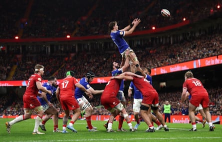 Castleford v Wigan was always going to struggle when up against Wales v France in the Six Nations.