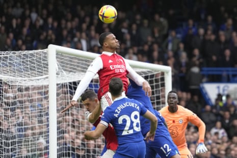 Gabriel avec la plus petite des chances pour Arsenal.