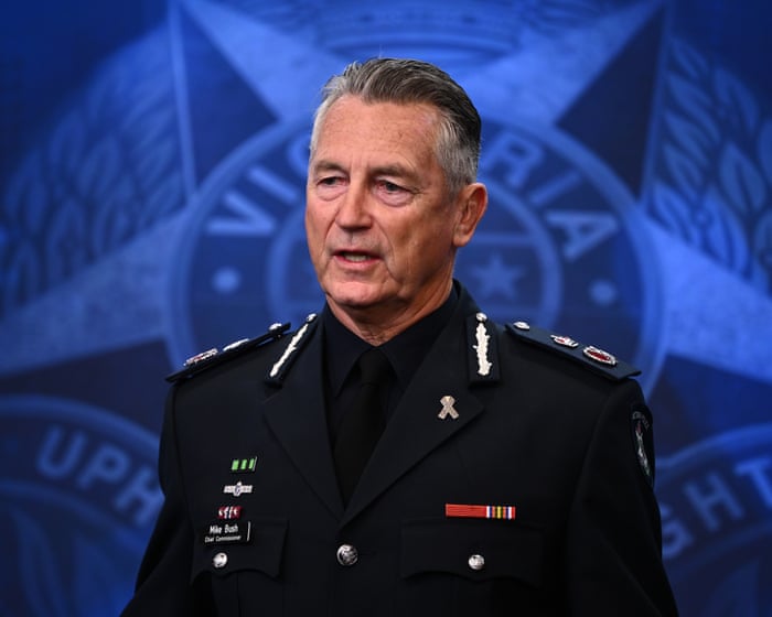 Porepunkah shooting live: Victoria police say suspect on the run has several powerful firearms and ‘understands bushcraft well’