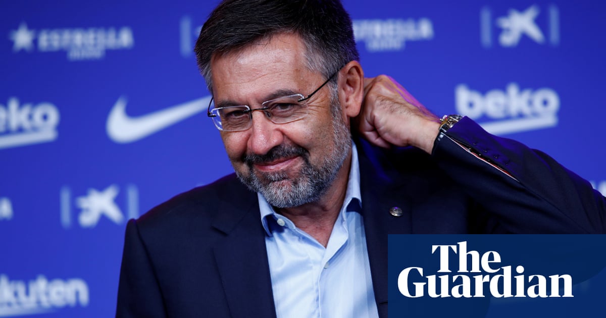 Bartomeu’s mic drop and another injury for Liverpool – Football Weekly