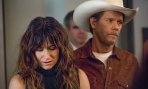 Kathryn Hahn and Kevin Bacon in I love Dick.