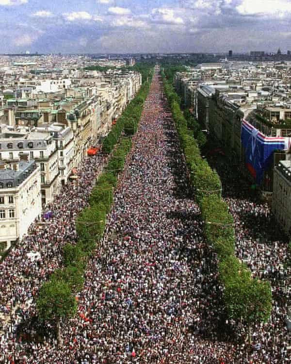 Crowds celebrate in the Champs-Élysées after France won the football World Cup in 1998.