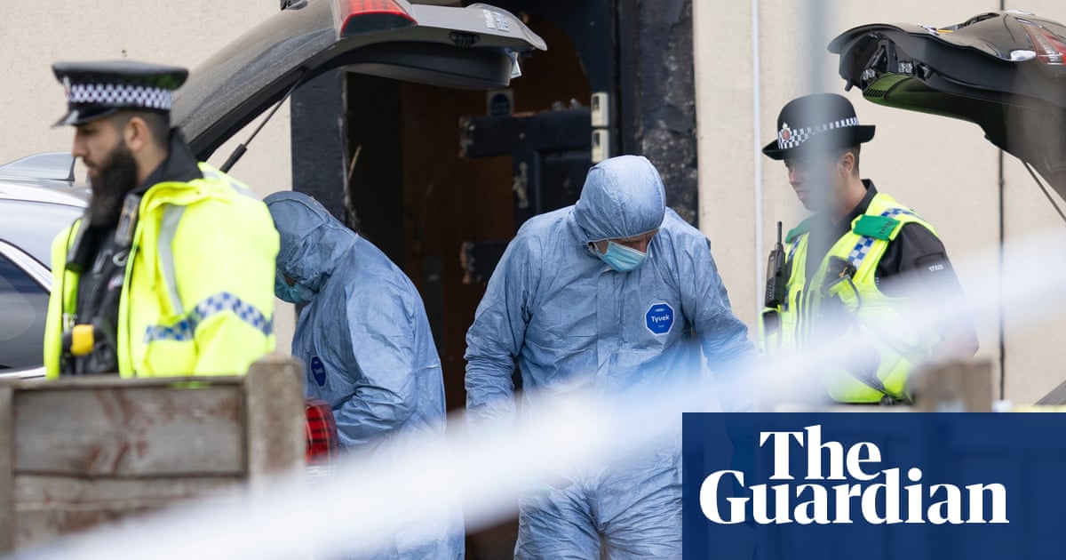 Four Iranian men questioned over alleged major terror plot against British target