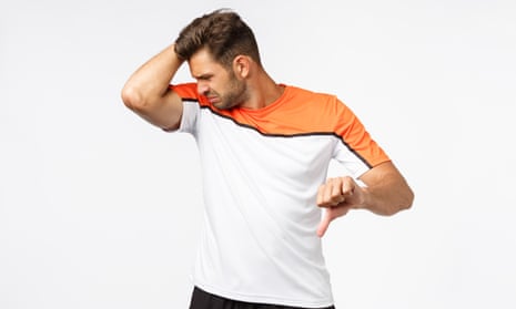 Is It Okay to Reuse Gym Clothes: Hygiene Tips You Need