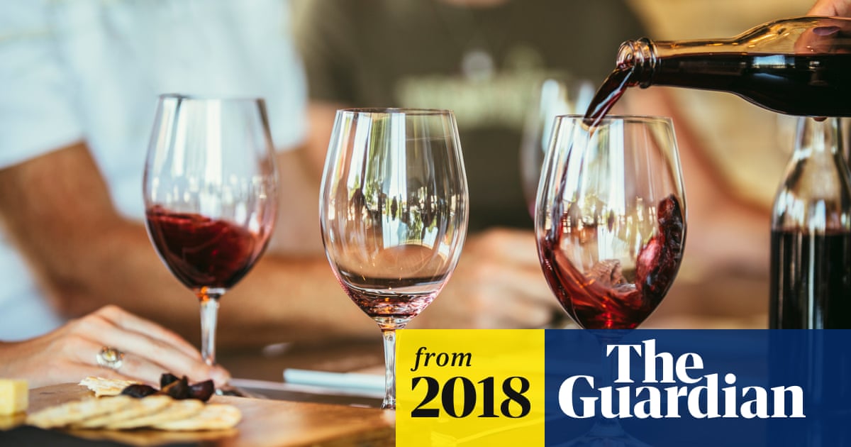 Extra glass of wine a day 'will shorten your life by 30 minutes'