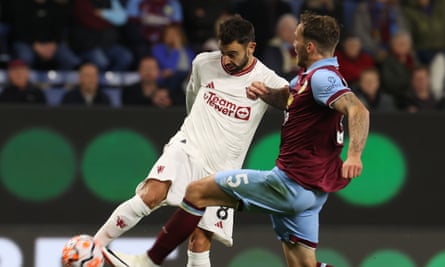 Bruno Fernandes scores a volley for Manchester United against Burnley.