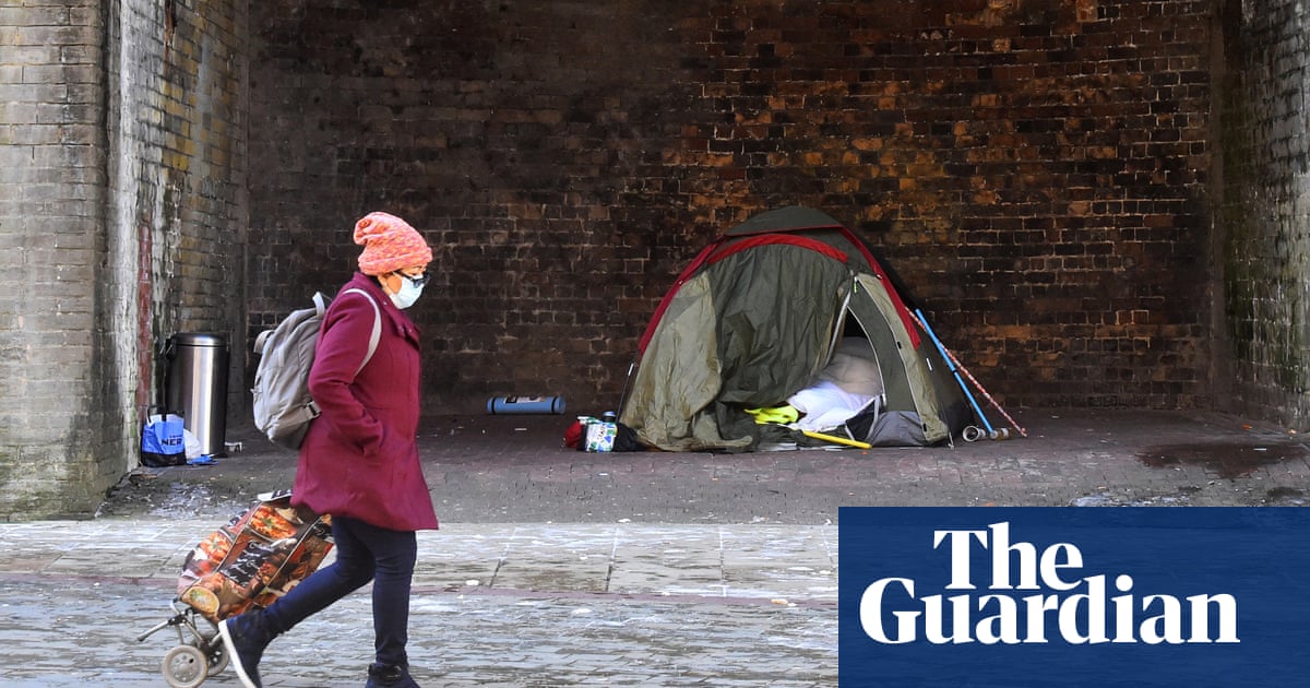 적어도 688 people died homeless in England and Wales in 2020