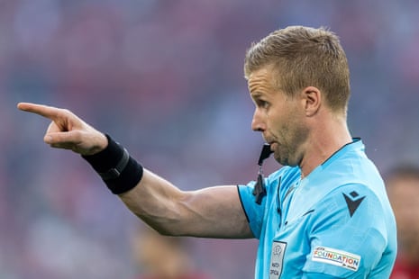 Swedish referee Glenn Nyberg leads tonight’s team of match officials at St James’ Park.