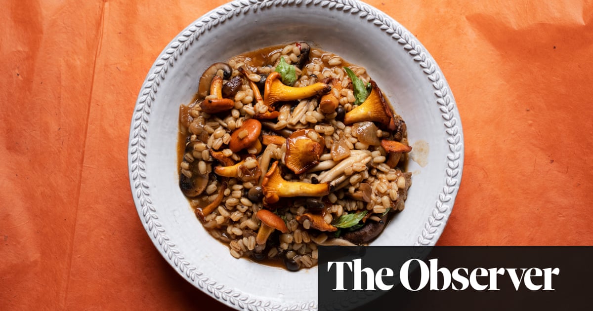 nigel-slater-s-recipe-for-mushrooms-with-pearl-barley-and-basil