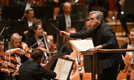 the LSO conducted by Antonio Pappano.