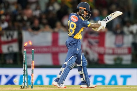 Nissanka is bowled by Archer.