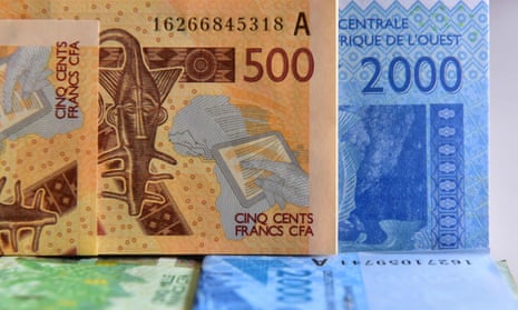 CFA banknotes