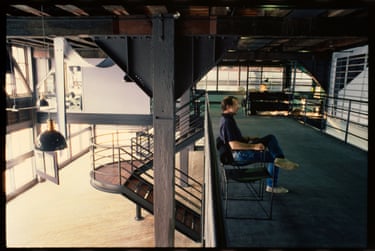 A colour photo depicts the new Sydney Dance Company’s premises in 1987
