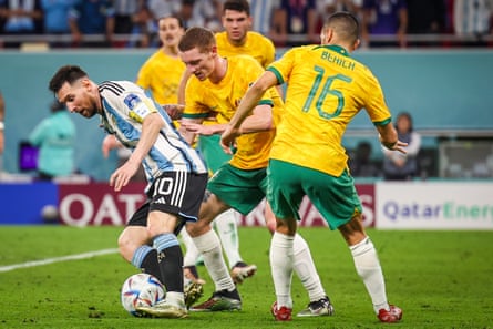 Messi Shape Lionel Messi, Argentina’s pavement artist who sees shapes before others ...