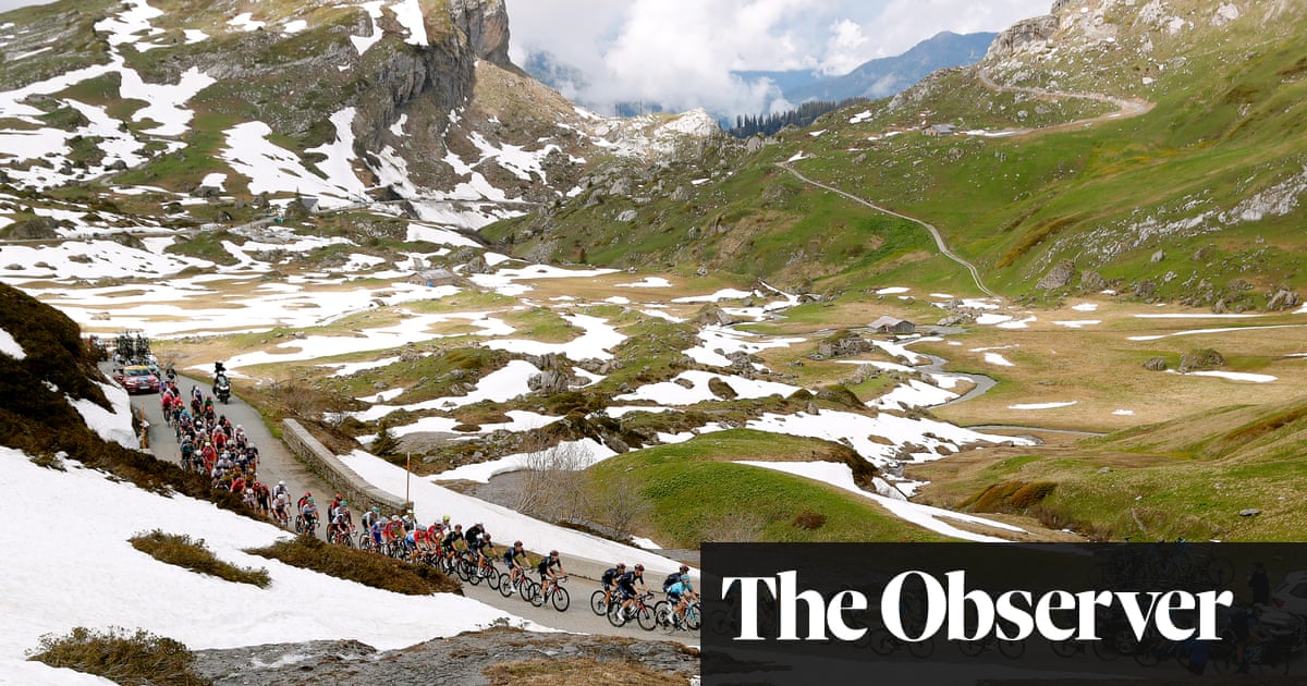 Richie Porte takes lead in Critérium du Dauphiné with one stage to go