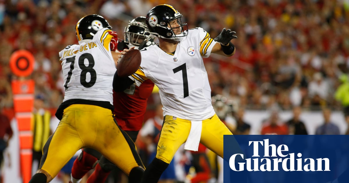 Roethlisberger's Steelers hold off late Buccaneers rally as 'FitzMagic' runs dry | Sport | The Guardian