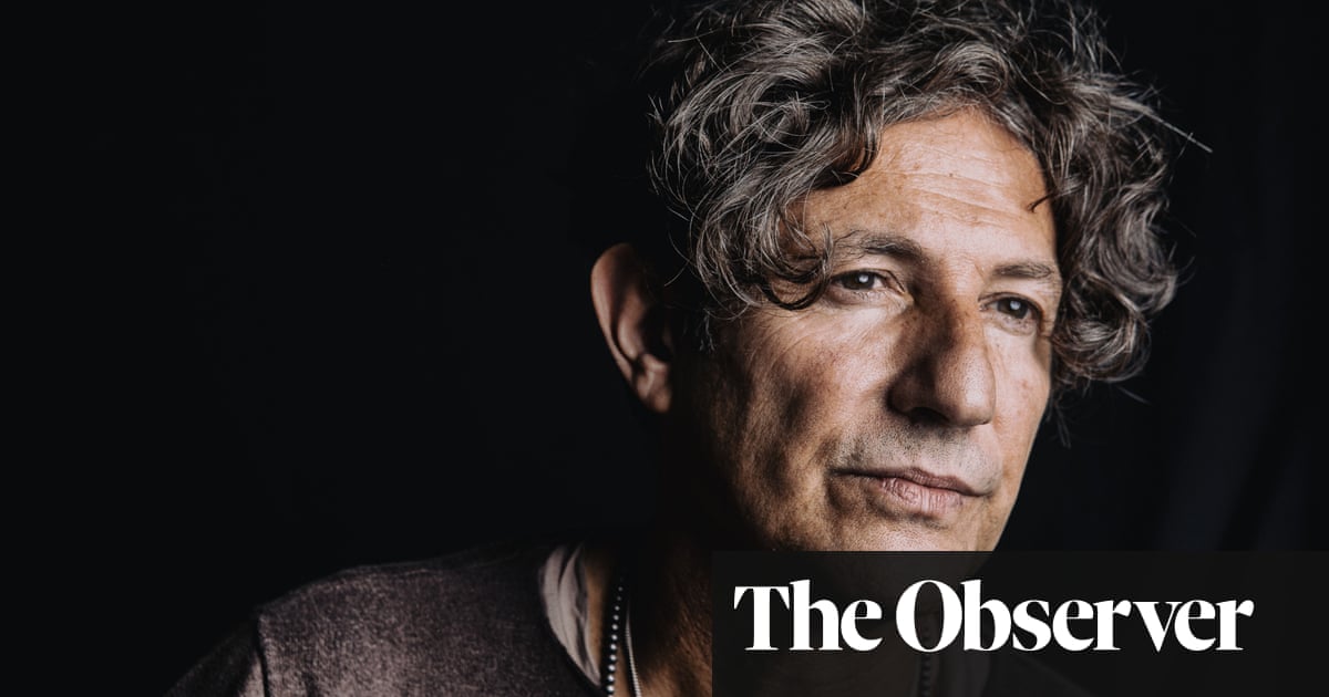 Шон О ХейгънПризнатият дързък нов филм на британския режисьор за семейния