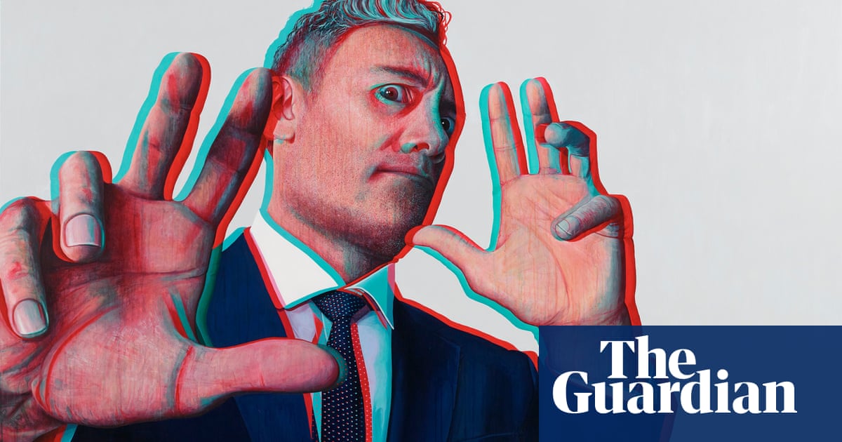 Taika Waititi portrait wins packing room prize at 2022 Archibalds – The Guardian