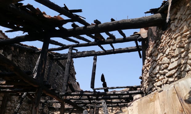 The remains of a house in Torre Val de San Pedro.