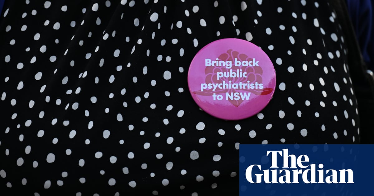 Psychiatrist body holds firm on 25% pay bid but NSW Health says shortages are ‘more nuanced’ | Industrial relations Psychiatrist body holds firm on 25% pay bid but NSW Health says shortages are ‘more nuanced’ | Industrial relations