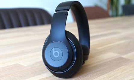 Beats Studio Pro Review: Out From Apple's Shadow