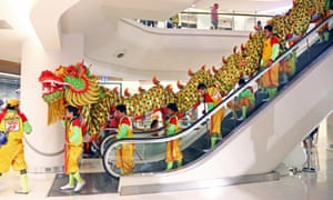 Floor broom sweeping workers filthiness imlek pantangan riya kumari observed cleansing naakt mengerjakan dihindari actionaid sweeps pasangan job hubungan linimuda Monkey business: how fashion is cashing in on Chinese new year