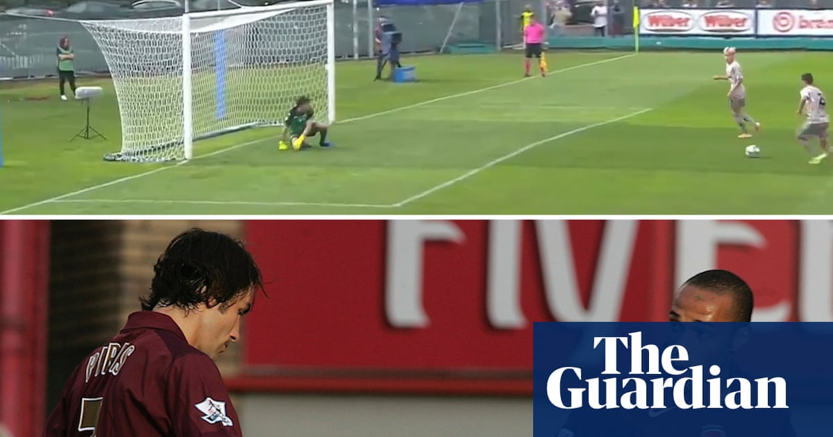 Move over Henry and Pires: Shakhtar Donetsk youngsters score two-man penalty – video