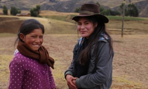 Quechua young women along the route of the Inca Royal Road.