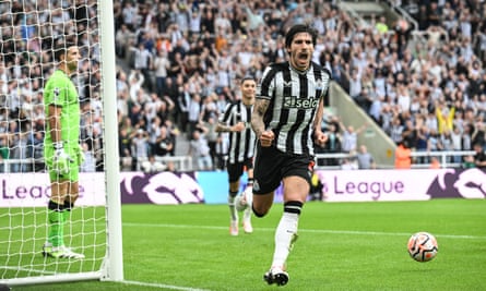 Sandro Tonali runs wide after opening the scoring for Newcastle