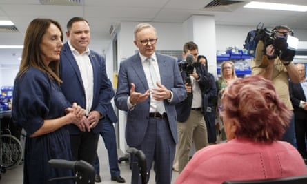 Anthony Albanese, centre, at the Elizabeth Medical and Dental Clinic in Adelaide, 15 May 2023.