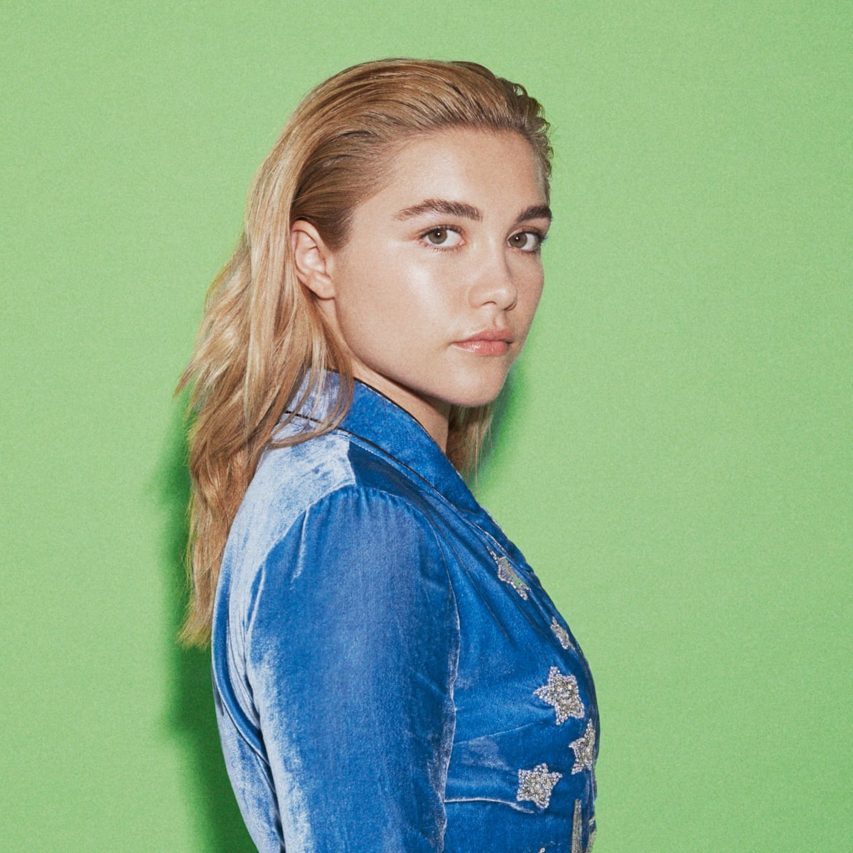 Florence Pugh You Never See An Unplucked Brow In Hollywood Film The Guardian