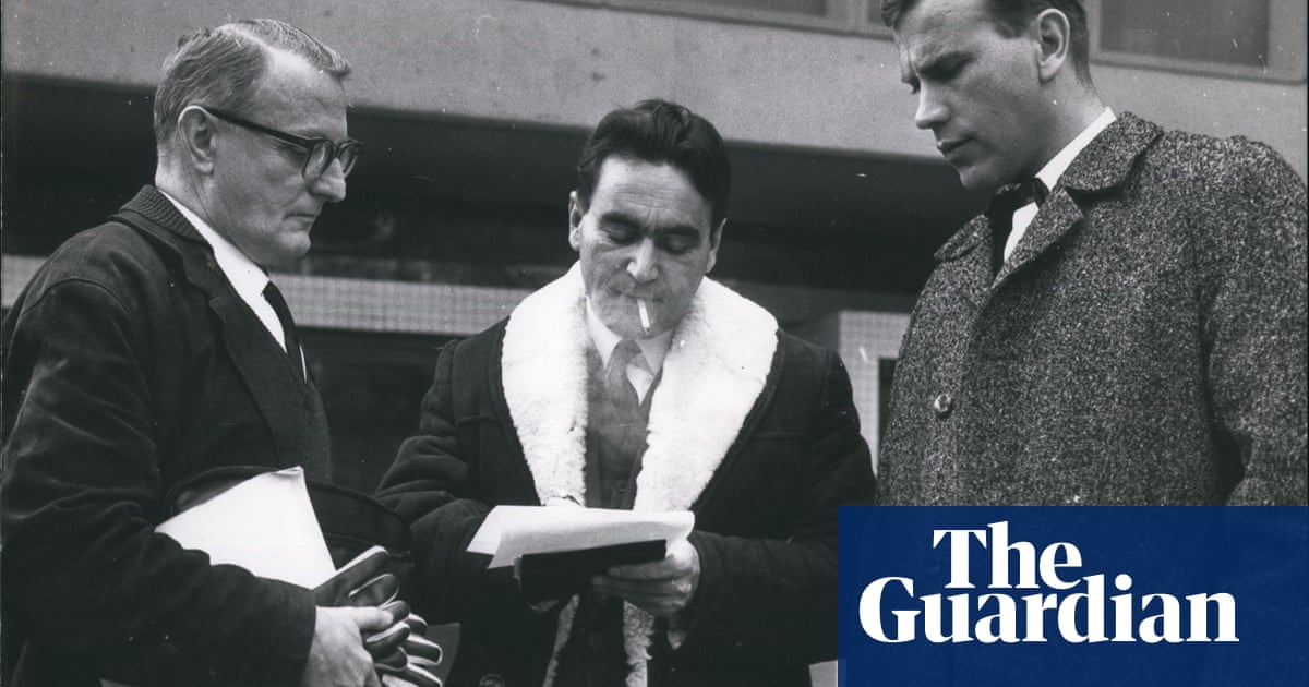 The Escape Artist by Jonathan Freedland review – the first Jews to escape Auschwitz
