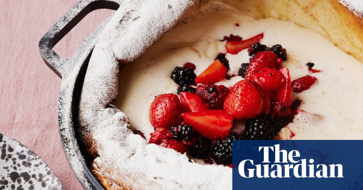 Benjamina Ebuehi’s summer berry dutch baby recipe | Summer food and drink Benjamina Ebuehi’s summer berry dutch baby recipe | Summer food and drink