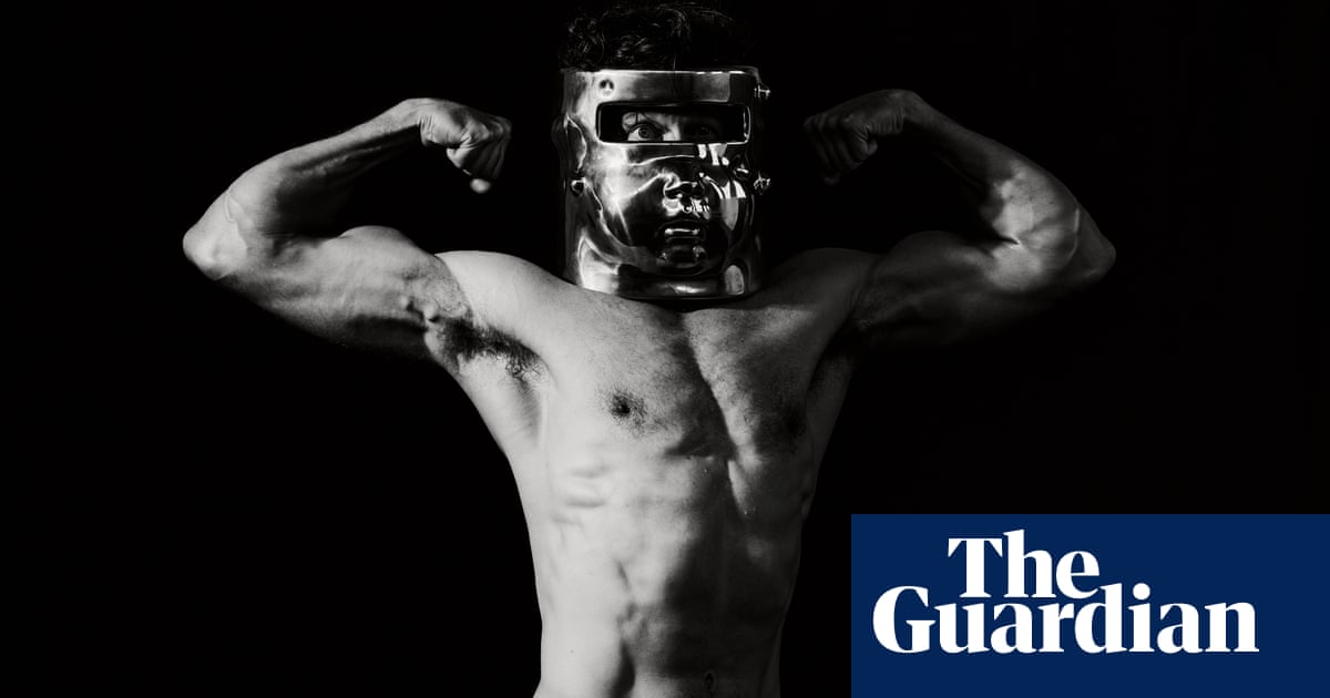The ultimate flex? The activist artist posting his workouts in the name of narcissism
