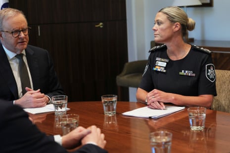 Anthony Albanese speaks with AFP commissioner Krissy Barrett.