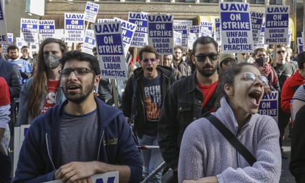 Student workers protest in Oakland, California.
