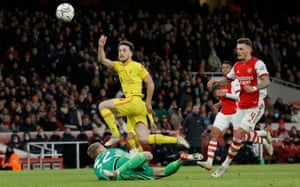 Jota scores against Arsenal to take Liverpool through the 2022 League Cup final
